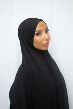 Hijab Zwart - Hoofdfoto hoofddoek | byOumich