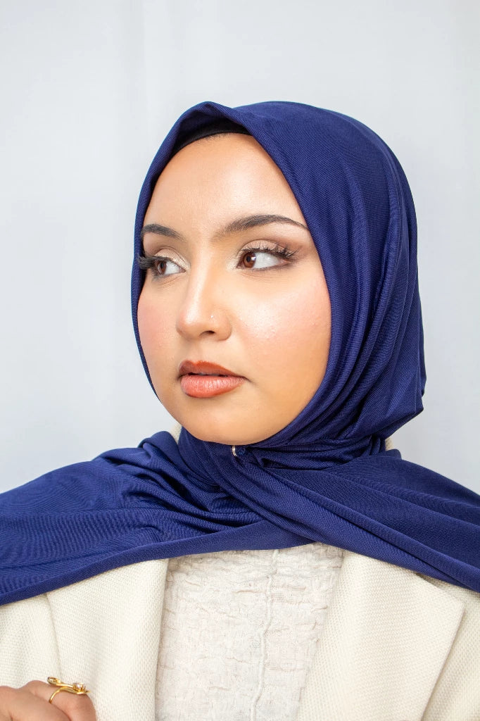 Instant Hijab met Knopen - Eenvoudig te Dragen