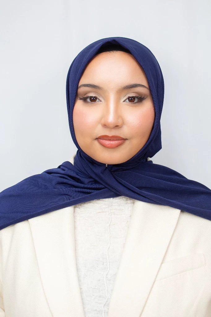 Instant Hijab met Knopen - Eenvoudig te Dragen