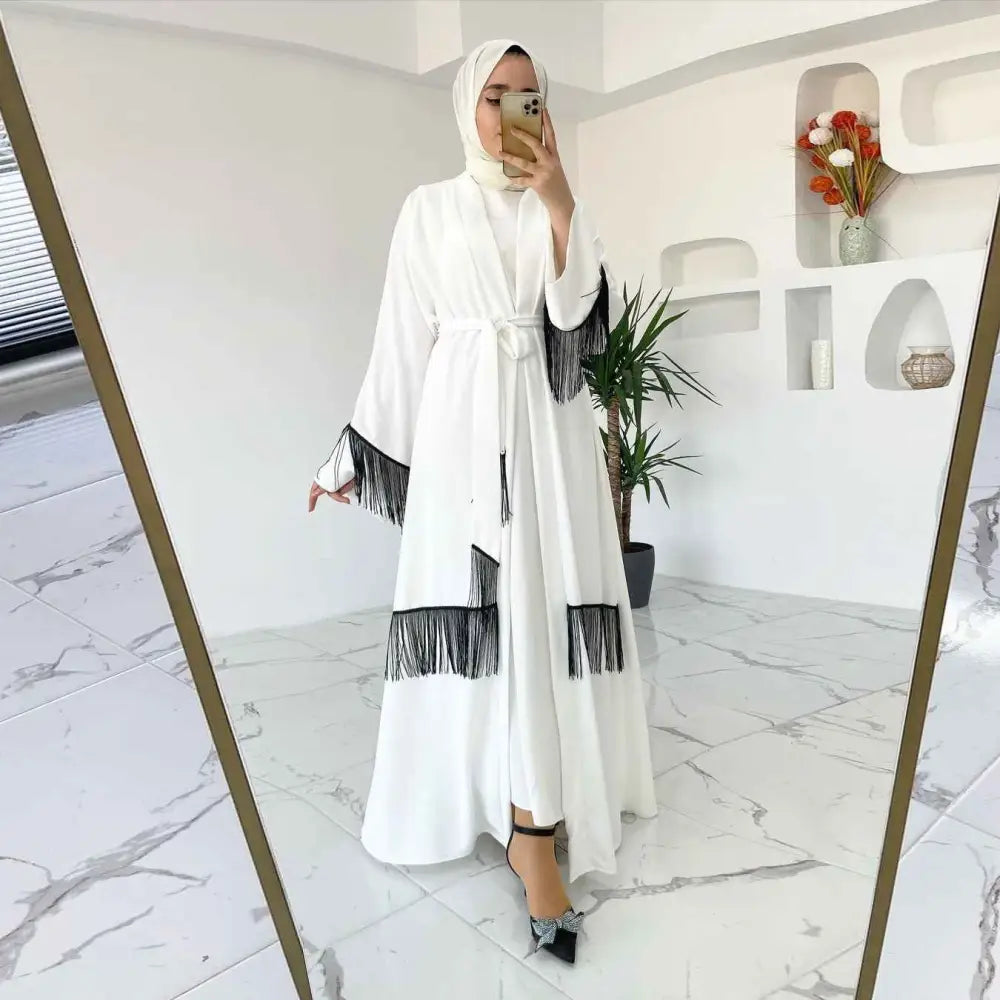 Arabische Dubai-stijl abaya-jurk – effen, met kwastdetail - BRO Webshop