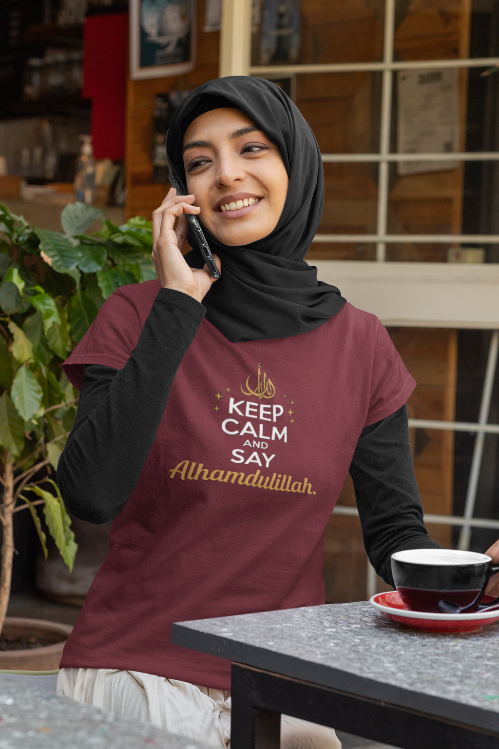 Premium 'Keep Calm' T-shirt voor moslima's - BRO Webshop
