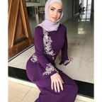 Elegante geborduurde jurk – lange mouwen & ronde hals - BRO Webshop