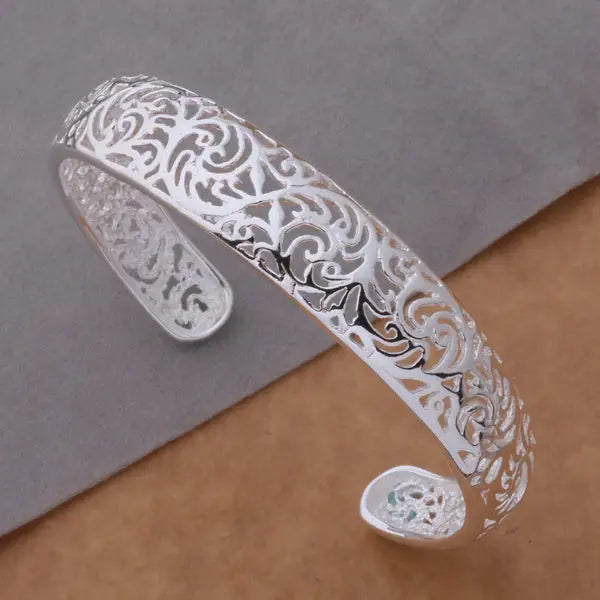 Swirling Hollow Bangle - BRO Webshop