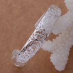 Swirling Hollow Bangle - BRO Webshop